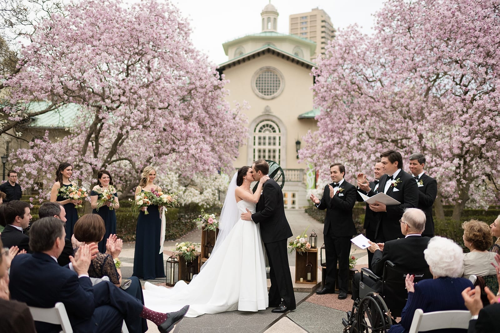Brooklyn Botanic Garden Spring Wedding Photo