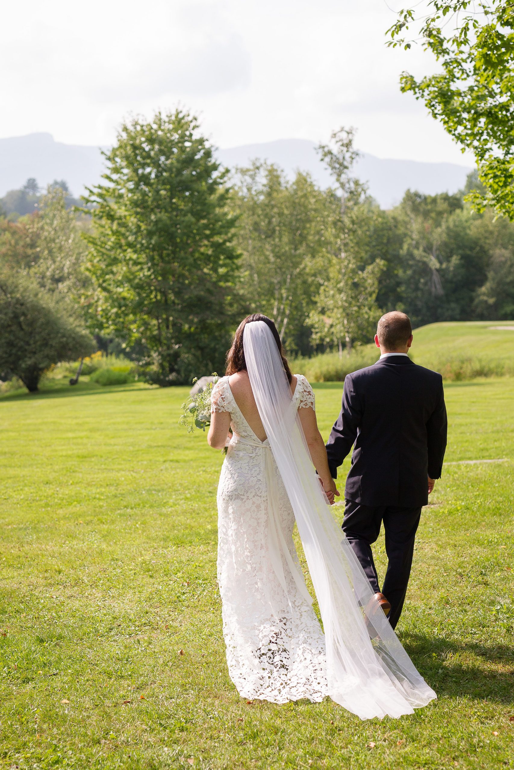 Bride and groom portrait for summer wedding at the Stowehof Inn